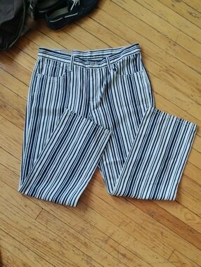 Levi's Women's Low Pro Straight Leg Jeans - White with Black Vertical Stripes